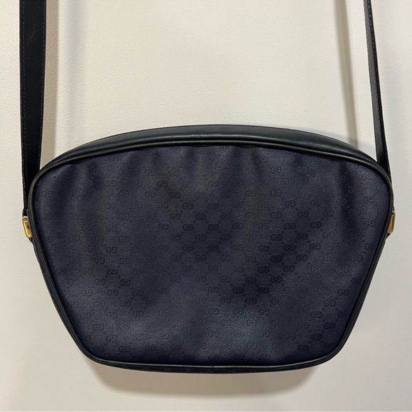 Vintage Gucci GG Navy Blue Canvas w/ leather Crossbody Bag - Picture 15 of 16